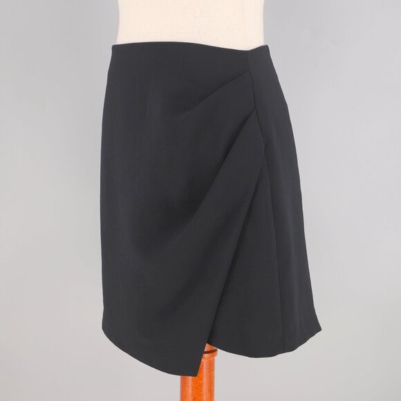 WILFRED ARITZIA Asymmetrical Drape Wrap-Style Mini Skirt Black Size 4 - Picture 2 of 7